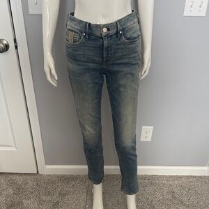 White House Black Market The Slim Crop Jean